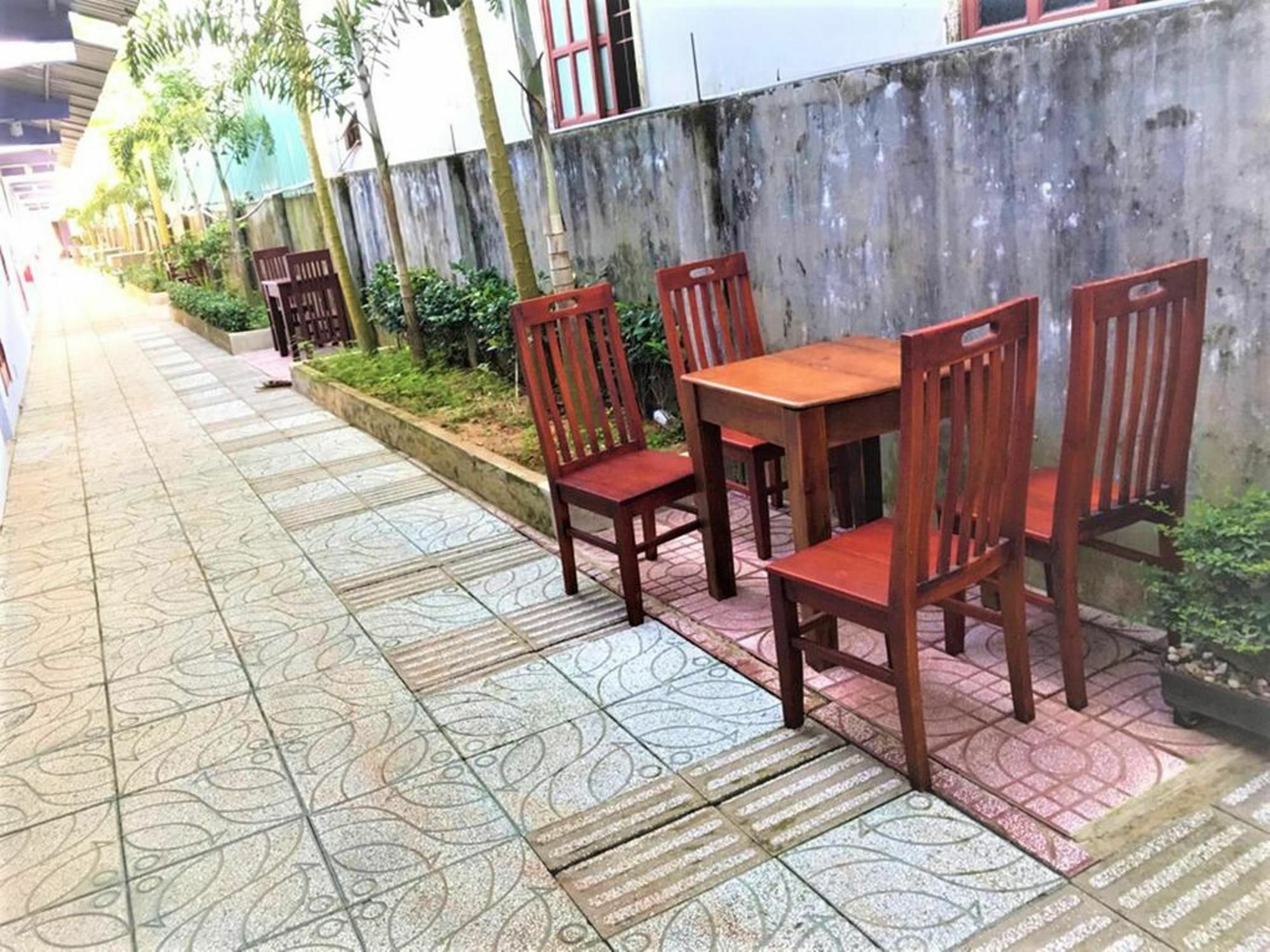 Ha Phat Hotel Duong Dong  Exterior photo